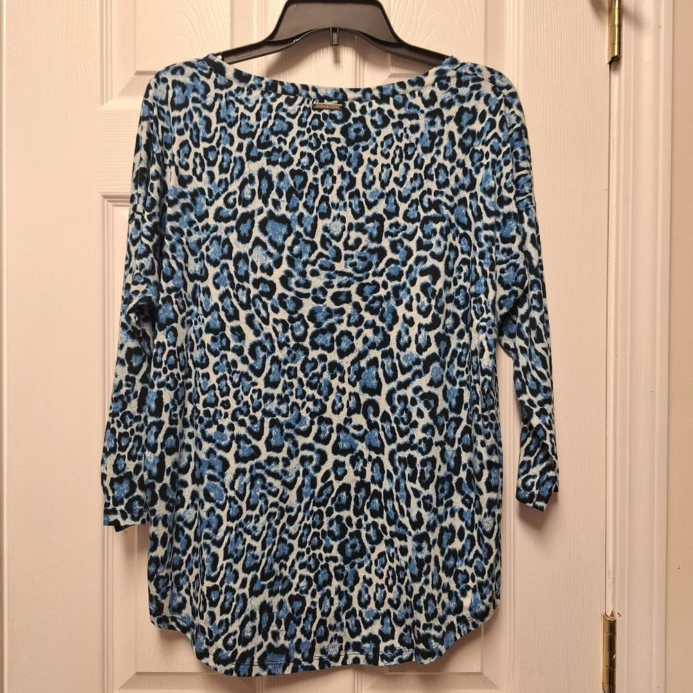 Like New Michael Kors Top~Blue Leopard Print Shirt~MK~Medium